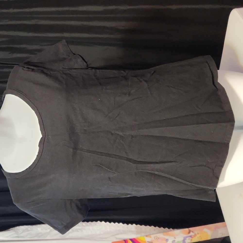 Hanes Classic Black Tee